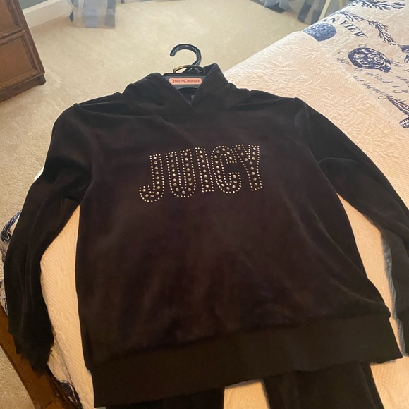 Juicy Conure 8/10 Girls/kids - Picture 3 of 9